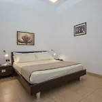 Pensión Dimora Grottone 4*