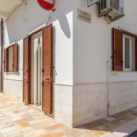 Dimora Grottone 4*